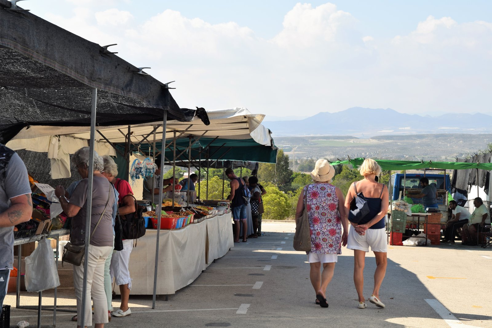 Camposol Thursday Market