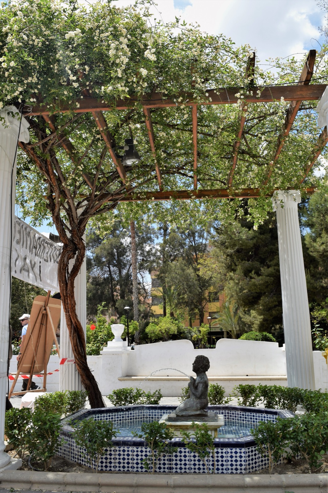 The pergola and cherub fountain at the Jardin de los Patos, Alhama de Murcia