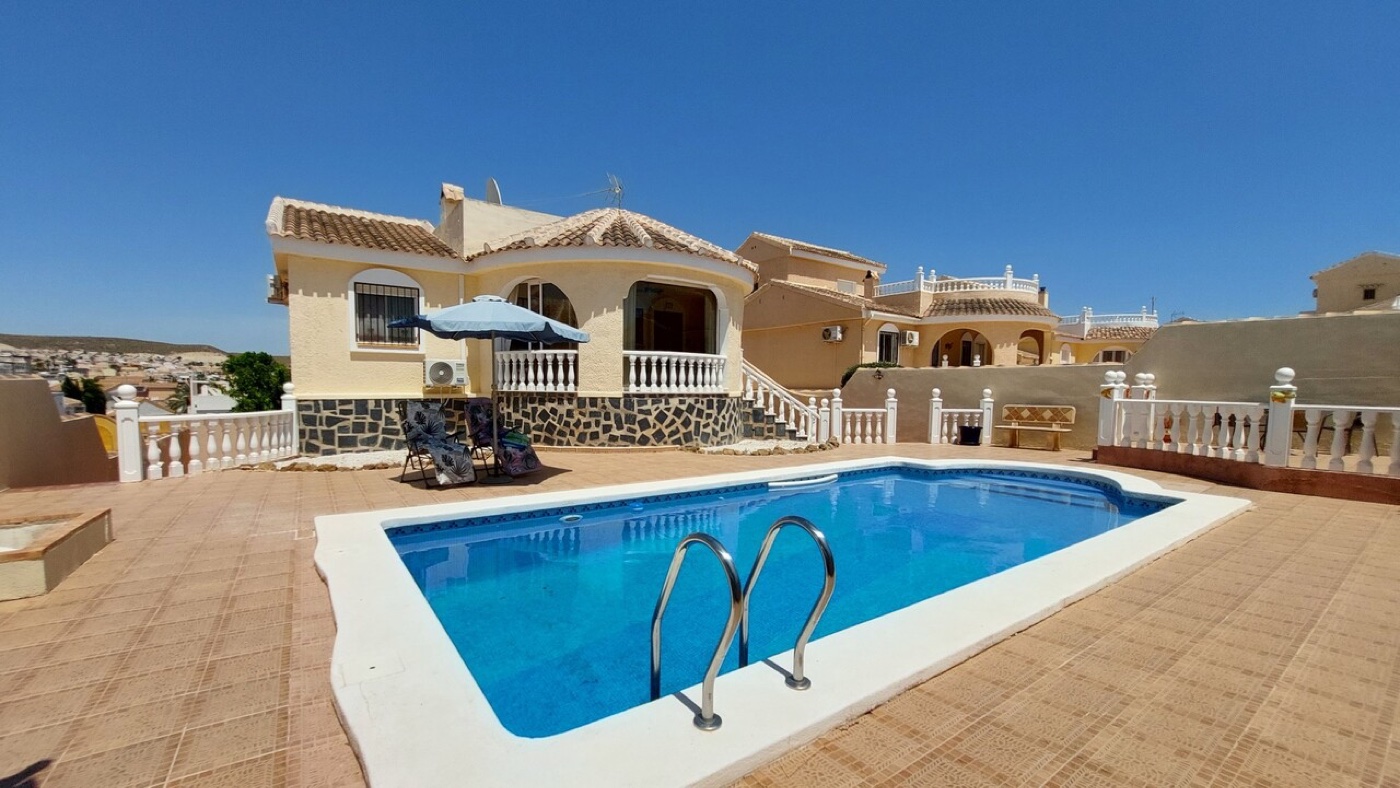 Detached Camposol villa with private pool for sale, ref NED143