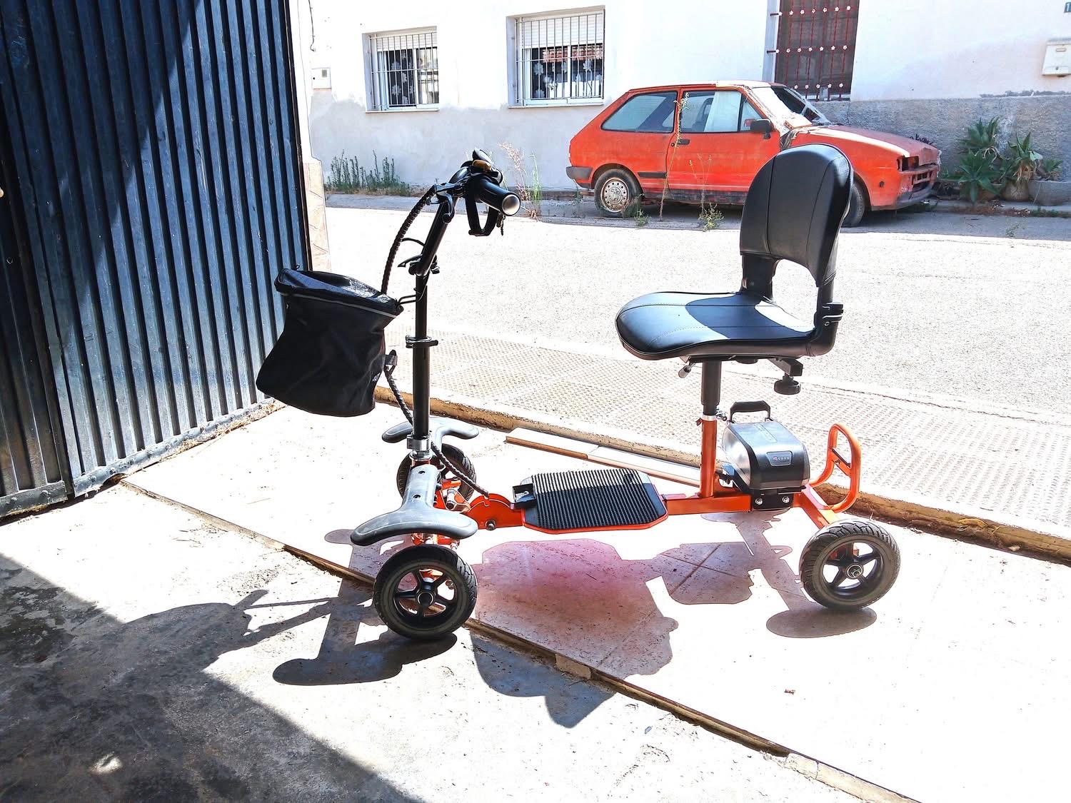 Vevor 4-wheeled foldable mobility scooter for sale
